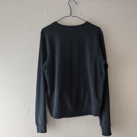 NWOT Lululemon crewneck - Picture 4 of 8